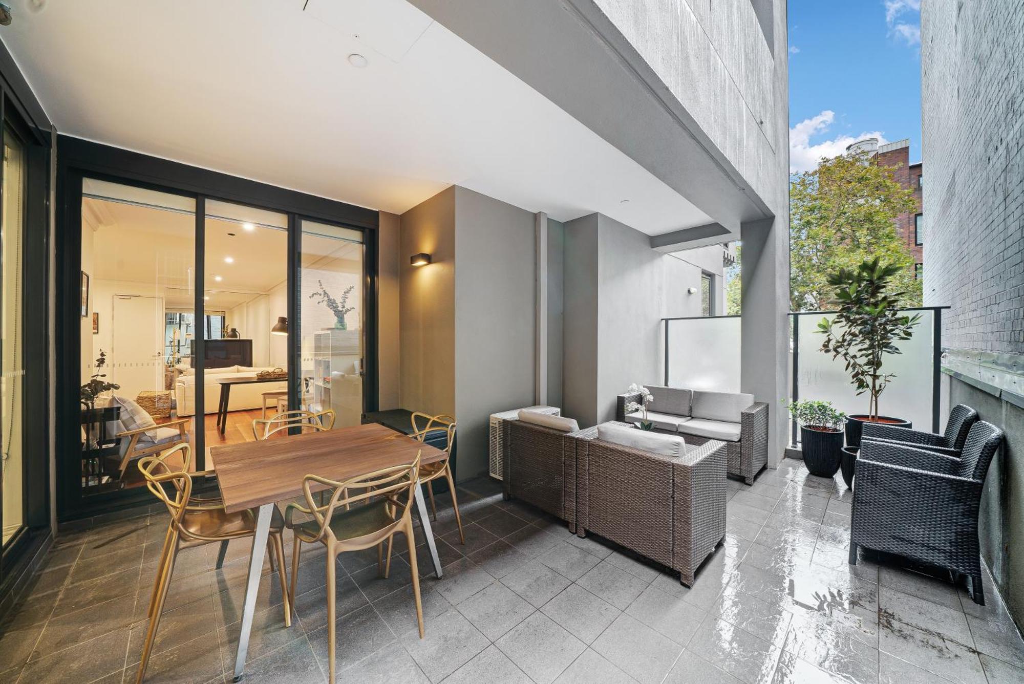 Stylish Escape With Private Courtyard * Sydney